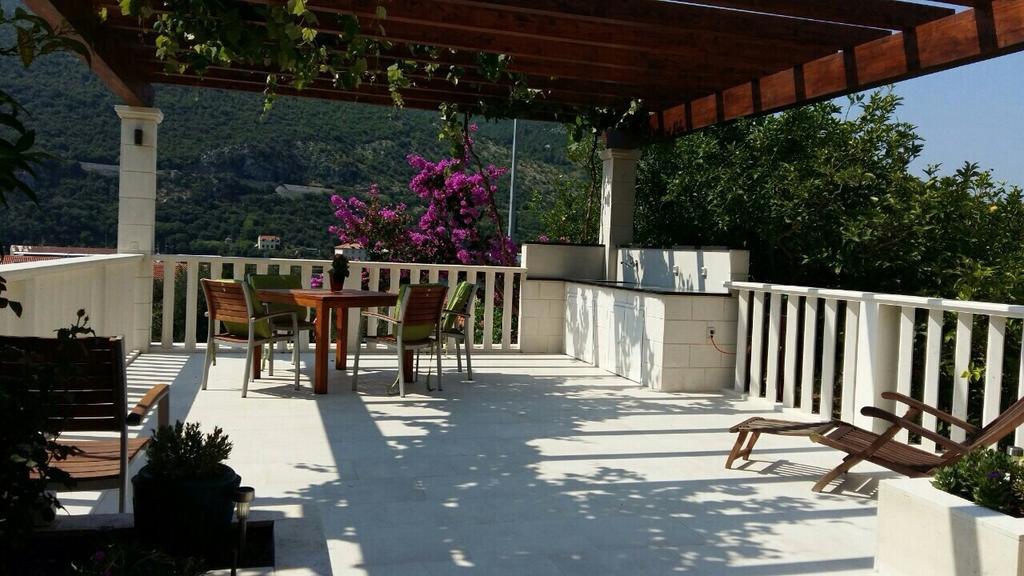 Apartments Husanovic Mokošica 외부 사진