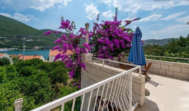 Apartments Husanovic Mokošica 객실 사진